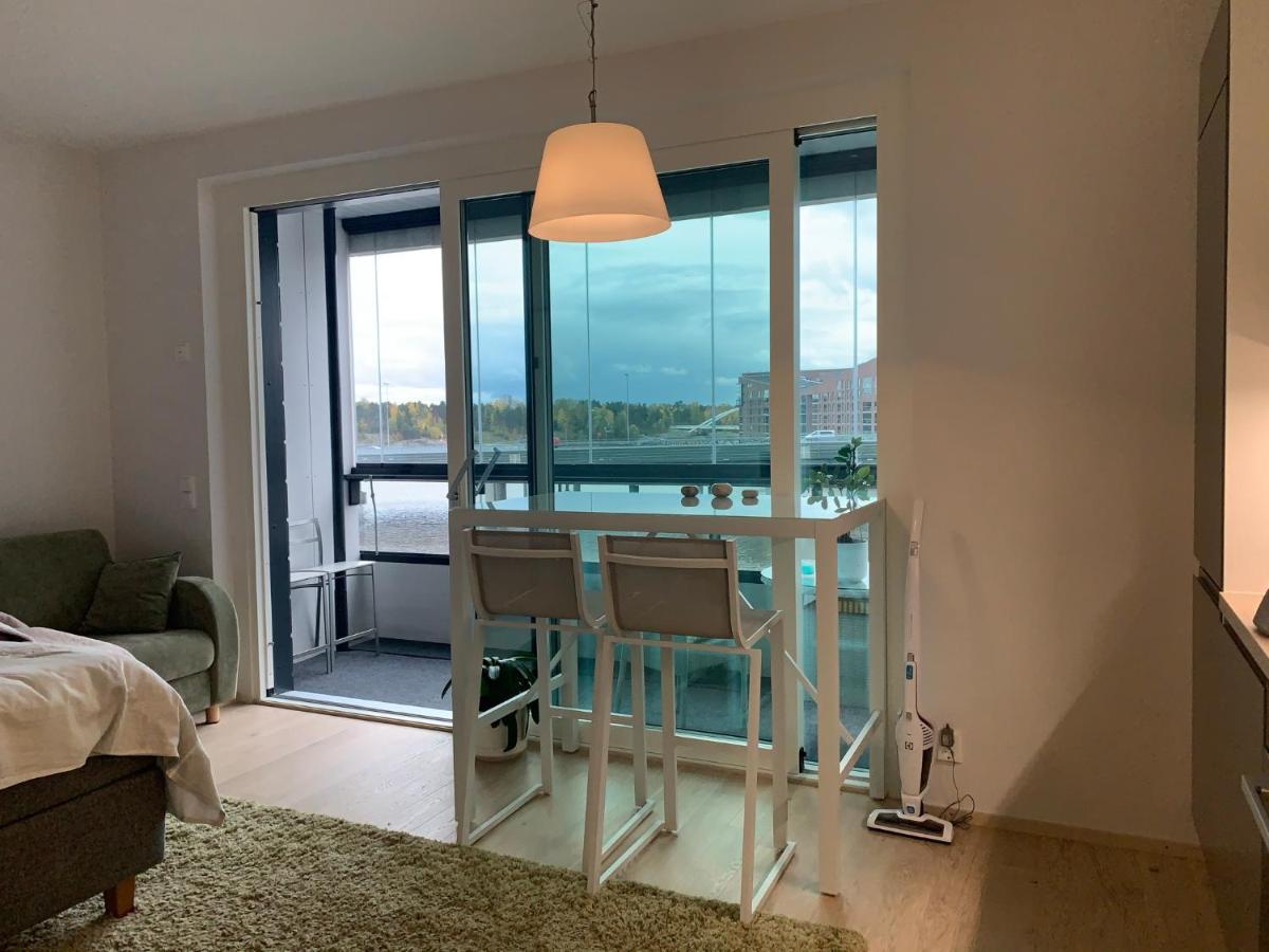 Sea View Lux Kalasatama Romantic Studio - Balcony & Coffee& Tee, Wifi, Gym &Sauna Хелзинки Екстериор снимка